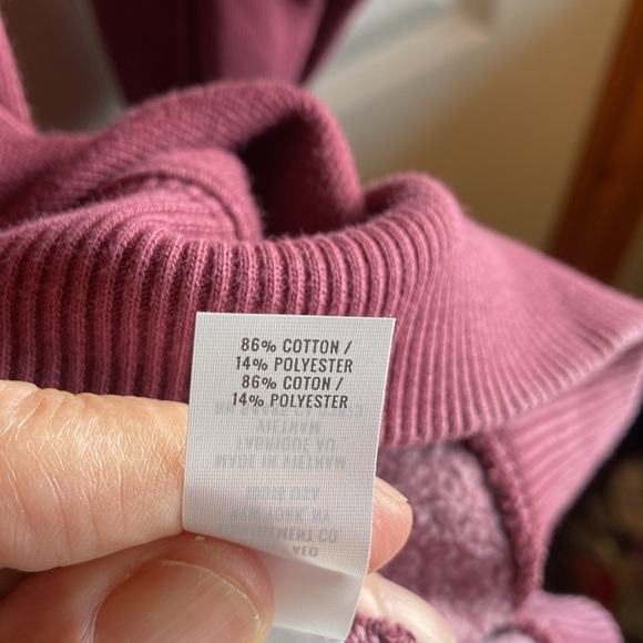 Aerie NWT Oversized Burgundy Long Sleeve Breast Pocket Cotton Blend Size Small - Picture 10 of 13